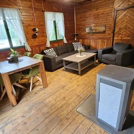 Na Brehu Hébergement de vacances Pastviny